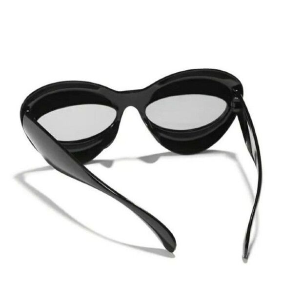 Fururistic Inflated Cat Eye Sunglasses unisex main image 5